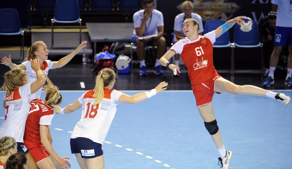 Женская сборная России U-20 сыграет за третье место на чемпионате мира в Венгрии