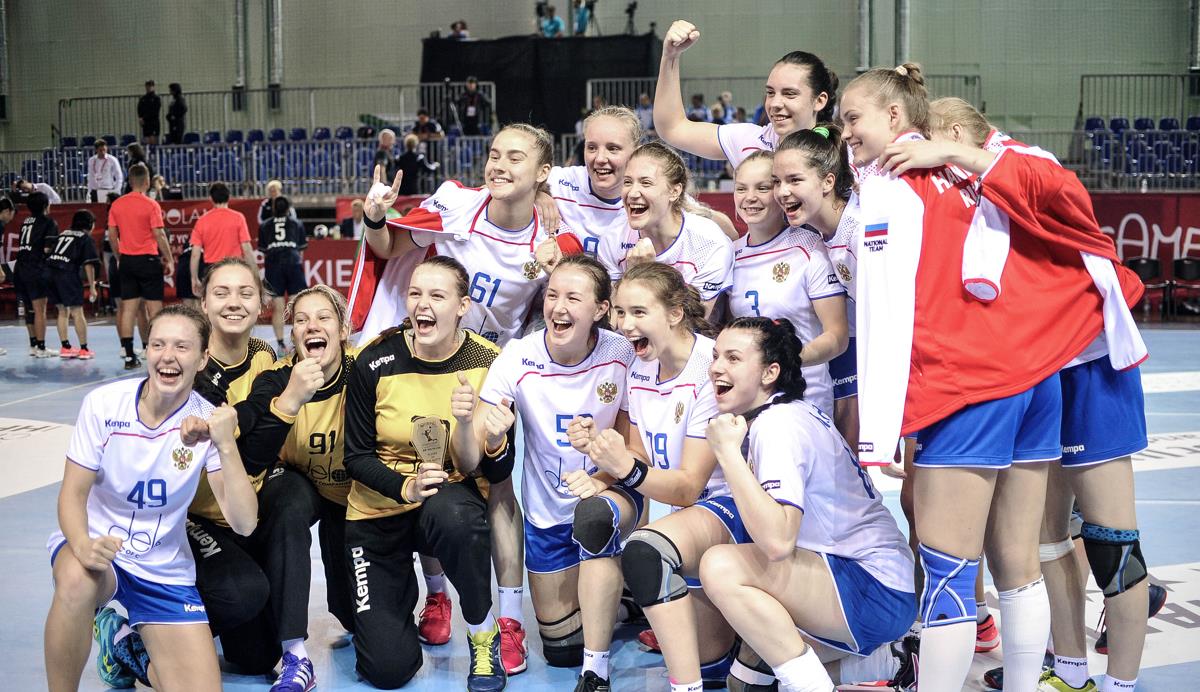 Чемпионат мира в Кельце: третья победа сборной России U-18 