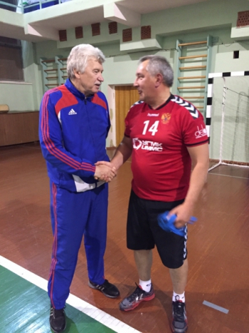 Тренировка с Рогозиным